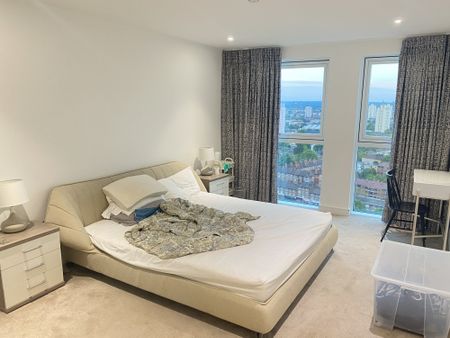 Gladwin Tower, SW8, London - Photo 5