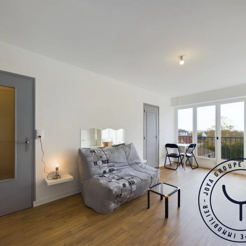 Joli studio meublé, à 2 pas de la ligne 6 de bus - Photo 1