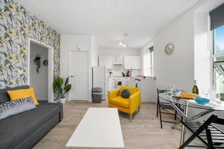 North Road West - Photo 2