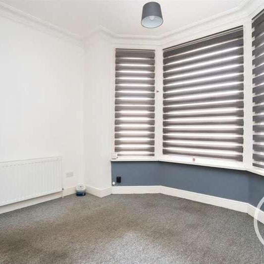 Battery Green Road, Lowestoft, Suffolk, NR32 - Photo 1