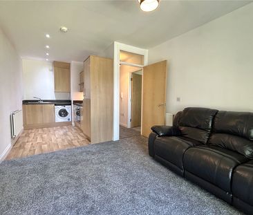 2 bedroom apartment to rent - Photo 6