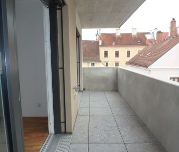 ERSTBEZUG - 3-Zimmer Wohnung mit Balkon, Lift und möglichem Garagen... - Foto 2