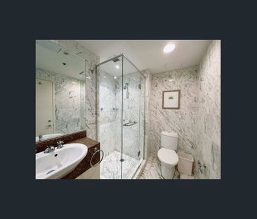 Perfectly located large studio apartment - Photo 3