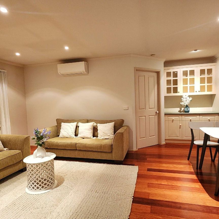 Cranbourne North - Photo 1