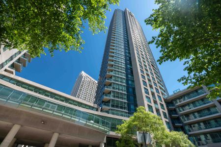 For Lease - 215 Fort York Boulevard Unit# 2203, Toronto, Ontario - Photo 2