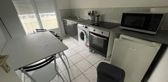 Location Appartement 1 Pièce 28 m² - Meublé - Photo 2