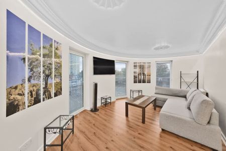 Garland Court, Premiere Place E14 - Photo 2