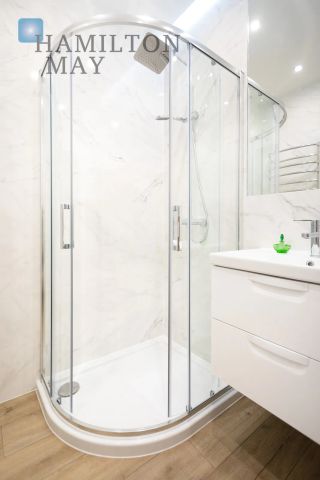 Niezwykły apartament z dużym tarasem i pięknym widokiem, w inwestycji - Dom pod Wilgą - Фото 4