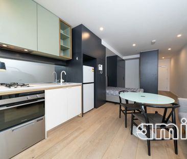 1 bed with furniture - Photo 5