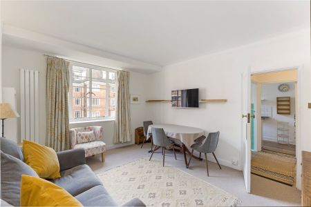 Watchfield Court, Sutton Court Road, London, W4 flat to rent - Photo 2