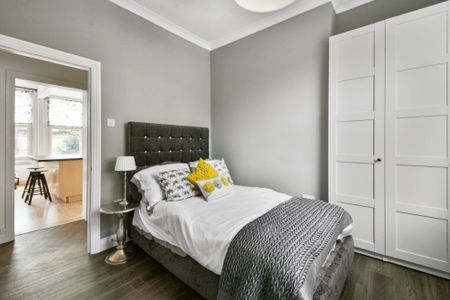 1 bedroom flat to rent - Photo 4