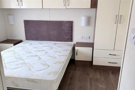 2 bedroom house to rent - Photo 4