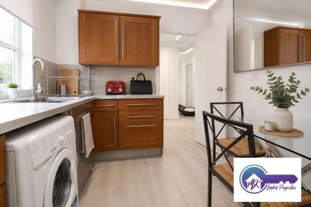 1 Bedroom Room in Flat Share To Rent - Photo 2