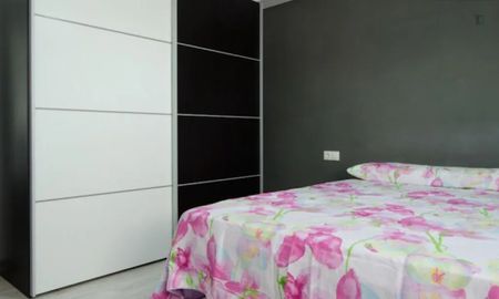 Carrer de lArquitecte Arnau, Valencia, Valencian Community 46020 - Photo 3