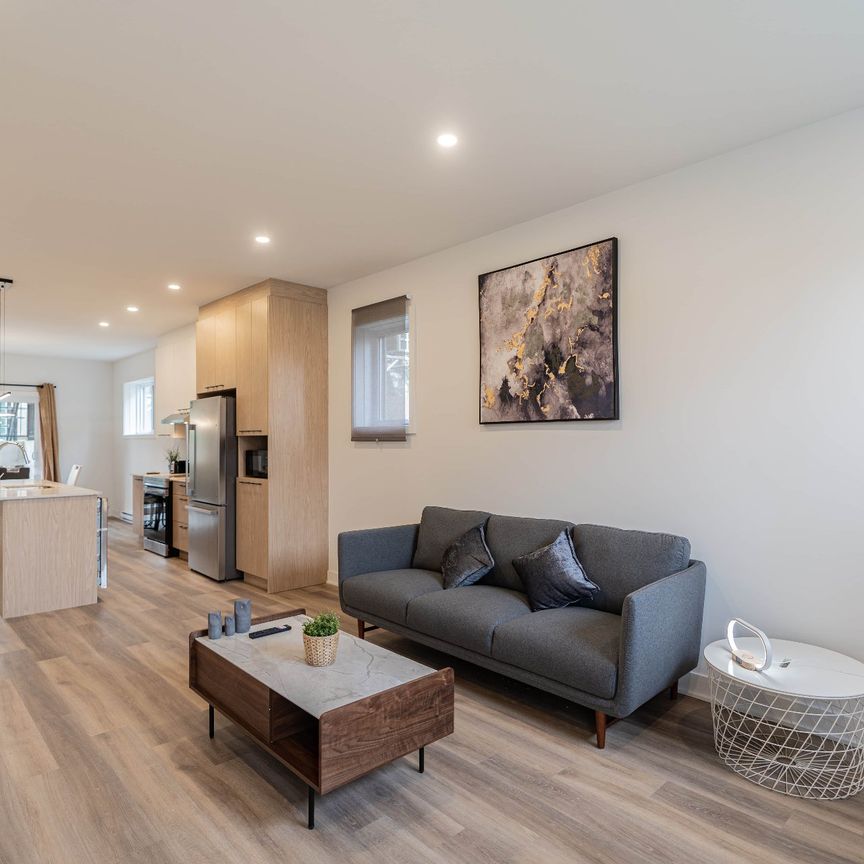 Appartement - 3422 Grand Boulevard - Photo 1