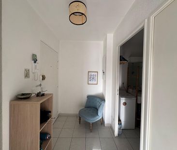 Location Appartement 1 pièce 36m² - Photo 6