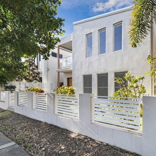 Modern Home with Pool & Ducted AC in Top Location - Photo 1