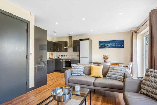 1 bedroom in a house share to rent - Photo 1