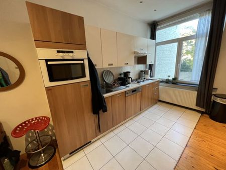 Appartement te huur - Foto 3