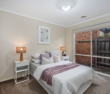 Well appointed and versatile three bedroom residence in quiet and c... - Photo 5