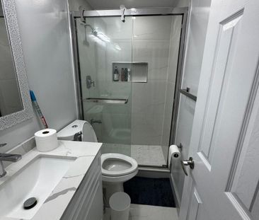 For Lease - 409 Aspendale Crescent Unit# Bsmnt-Room, Mississauga, O... - Photo 2