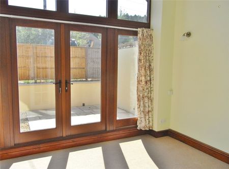 Barrington, Ilminster, Somerset, TA19 - Photo 3