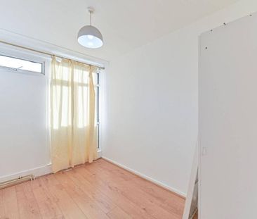 3 bedroom maisonette to rent - Photo 5