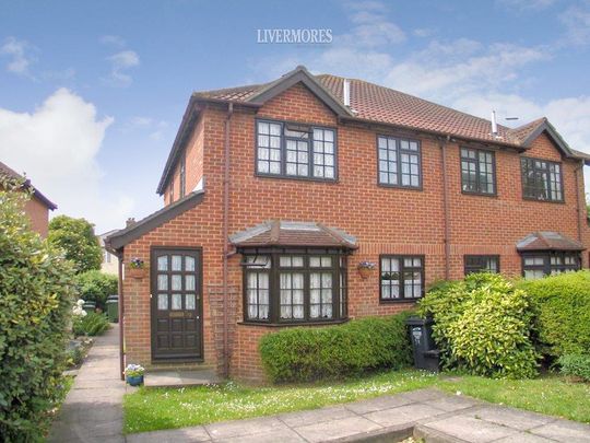 1 bedroom Terraced House to let - Photo 1