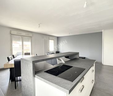 Location Appartement 2 pièces 57m² - Photo 5