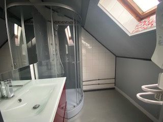 Maison T3 avec garage et cours - Photo 4