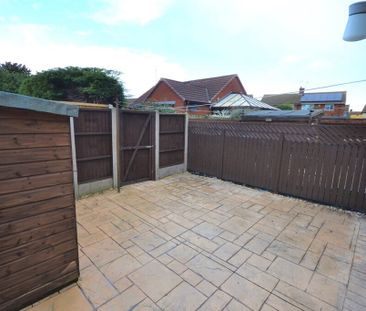 Vine Road, Doncaster - Photo 1