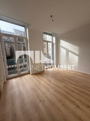 Location Appartement 4 pièces 81m² ST ETIENNE 42000 - Photo 5