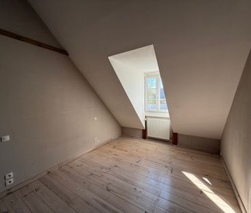 Location Maison 6 pièces 126m² ST JEAN DE BRAYE 45800 - Photo 5