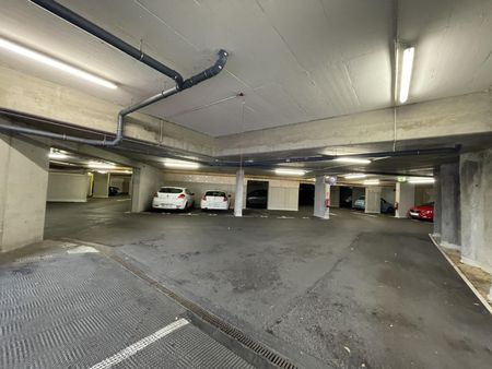 Ruhige 3-Zimmer-Neubauwohnung mit 8m² großer SÜD-Loggia! - Photo 2