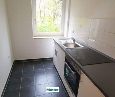 Modernisierte 2,5 Zi.Whg. mit Balkon am Kieler Wasserturm zum 11.01... - Photo 1