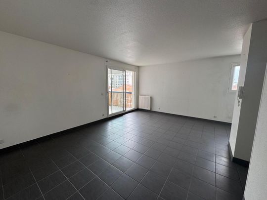 Location Appartement 2 pièces 44m² PERPIGNAN 66000 - Photo 1