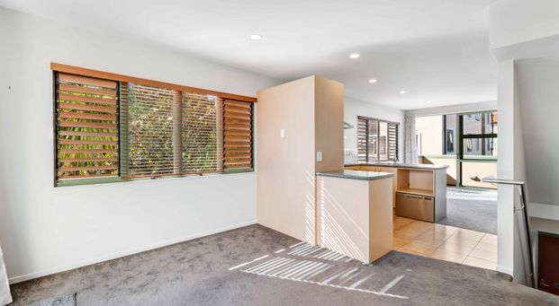 Marina Views Townhouse - Photo 1