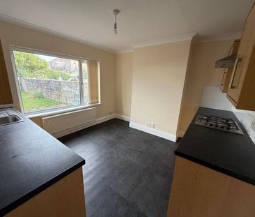 Alexandra Road, Swansea, SA4 - Photo 1