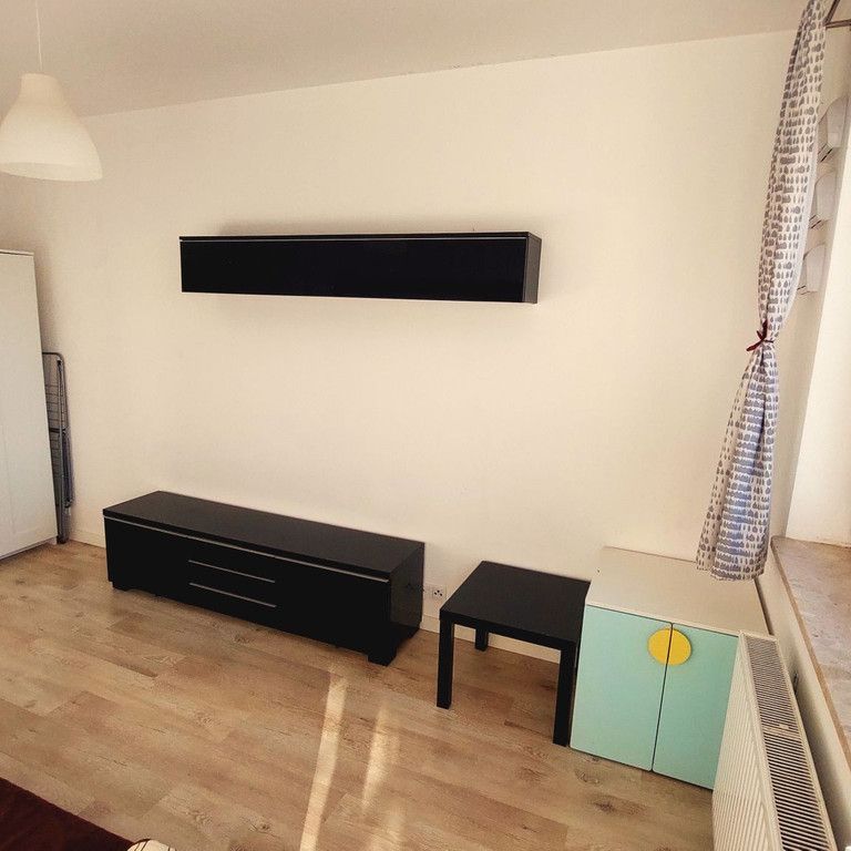 Warszawa, Włochy, Równoległa - Фото 1