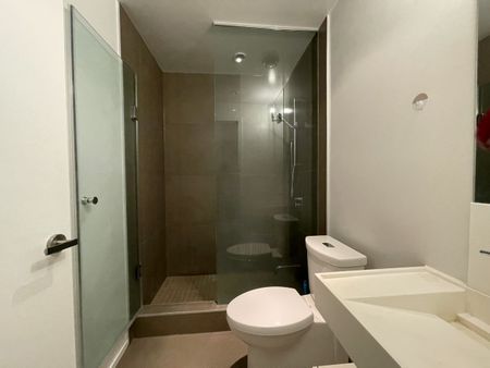 For Lease - 5 St. Joseph Street Unit# 309, Toronto, Ontario - Photo 2
