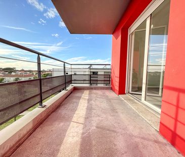 Location Appartement 3 pièces 61m² - Photo 2