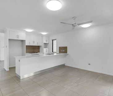 Family Home in Burdell - Photo 3