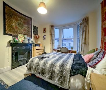 5 bedroom terraced house to rent - Photo 3