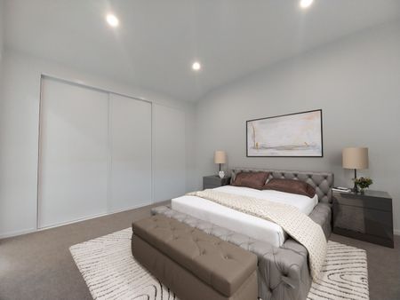 WAIATA SHORES LUXURY: 4 Bed, 2 Ensuites (4 Toilets), Reserve Walkway & Playground - Photo 3