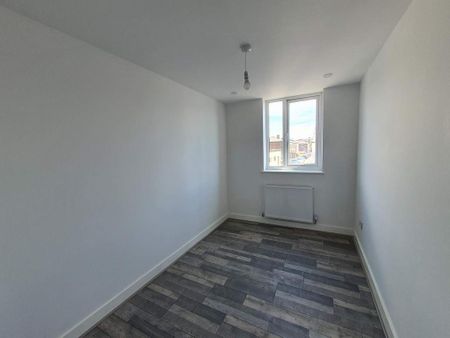 3 bedroom townhouse to rent - Photo 3