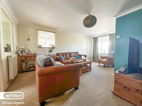 3 bedroom semi-detached house to rent - Photo 1