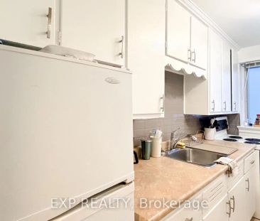 2 - 725 MELBOURNE AVENUE - Photo 1