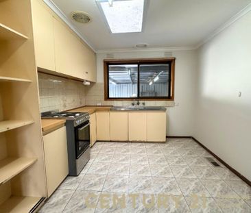 Spacious Property in the Prominent Location&comma; Springvale - Photo 1