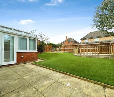 4 bedroom detached house to rent - Photo 6