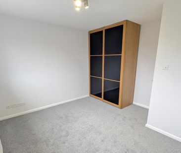 4 bedroom detached house to rent - Photo 5